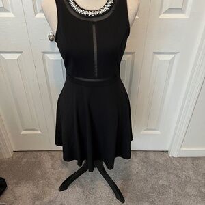 Monteau size M dress